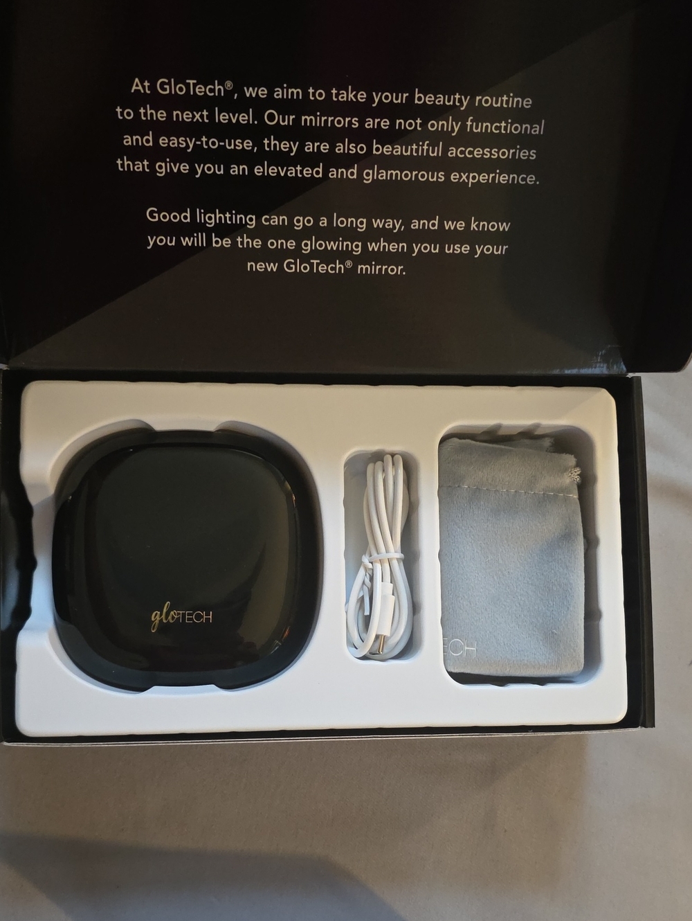 GLO jeans Black and Gold Makeup Box